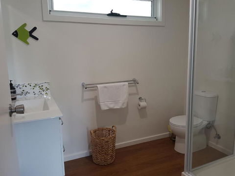 Fish Creek Alkira Accommodation - Getaway Accommodation 5