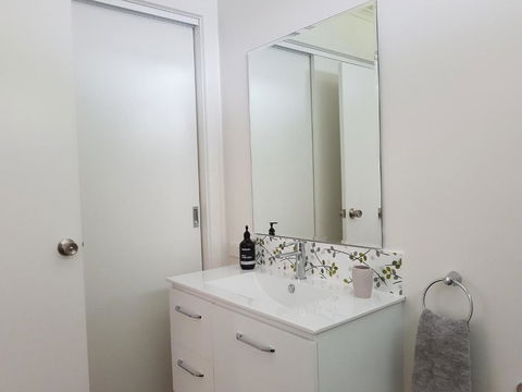 Fish Creek Alkira Accommodation - Getaway Accommodation 2