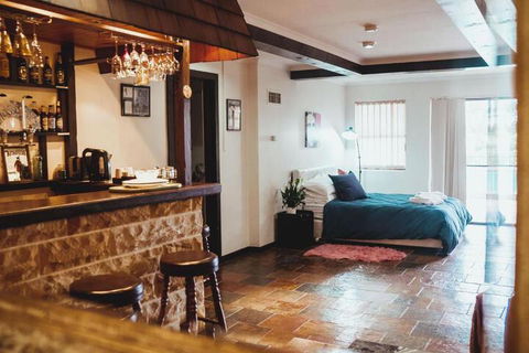 Serenity - Getaway Accommodation 2