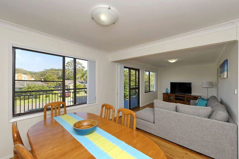 Horace St. 85 Shoal Bay - Getaway Accommodation 3