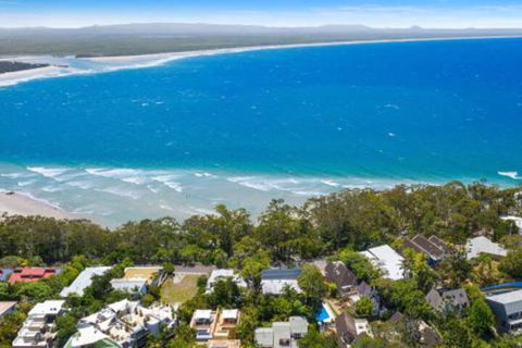 Hidden Treasure Little Cove - Getaway Accommodation 4
