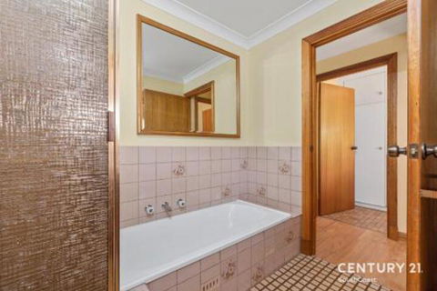 Reef & Vines Port Noarlunga - Getaway Accommodation 5