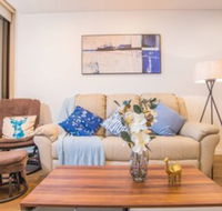 Modern 2bed2bath APT at Neutral Bayparkingwifi - Getaway Accommodation