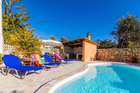 Red Bluff Beach House - Getaway Accommodation 4