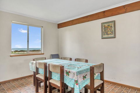 Silver Sands - Getaway Accommodation 5