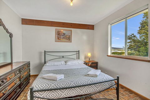 Silver Sands - Getaway Accommodation 6
