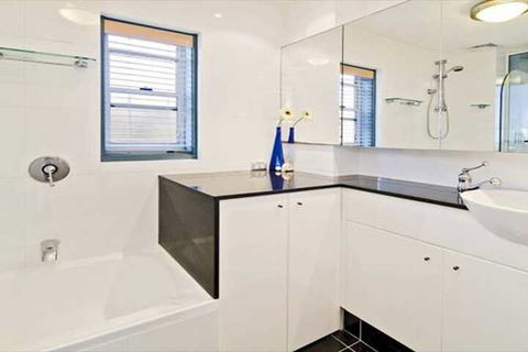 The Apartment Service BENT6 - Getaway Accommodation 2