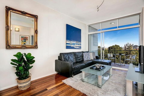 The Apartment Service BENT6 - Getaway Accommodation 6