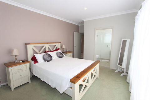 Riverview 2 - Getaway Accommodation 5
