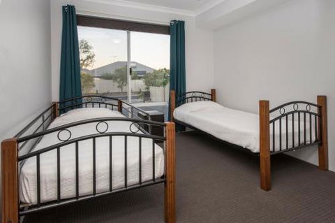 Fairway Isle - Getaway Accommodation 6