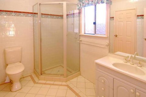 Rosewood Cottage - Getaway Accommodation 5