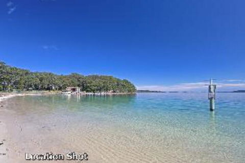 3 Bedroom House Bay Serene 15 Mistral Close - Getaway Accommodation 4