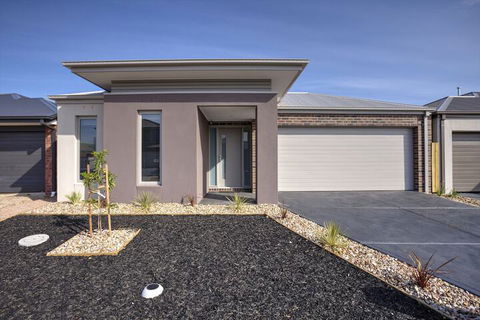 Point Cook Villas - Getaway Accommodation 2