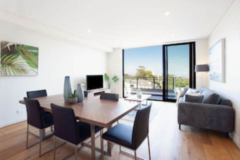 Crows Nest 17 - Getaway Accommodation 0