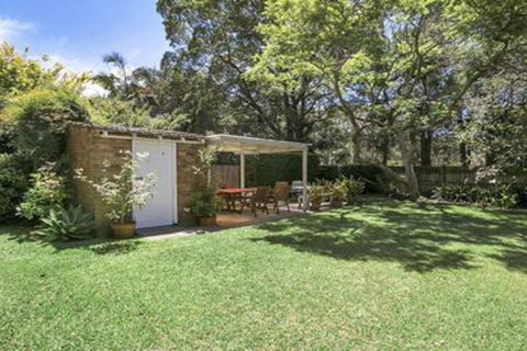 Spacious Two Bedroom Apartment In Crows Nest HUNT1 - Getaway Accommodation 4