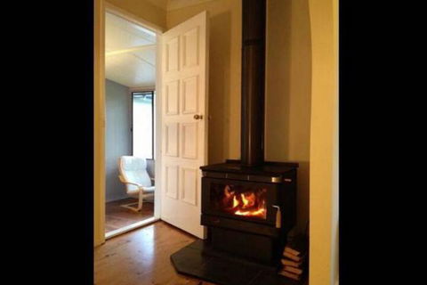 Explorers Holiday House - Getaway Accommodation 6