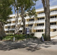 On Palm Cove Beachfront Apartments - Getaway Accommodation