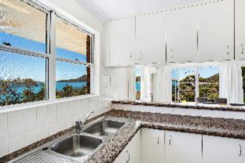 3 Bedroom Apartment Albacore Unit 6 12 Ondine Close - Getaway Accommodation 2