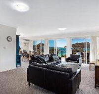 3 Bedroom Apartment Albacore Unit 6 12 Ondine Close - Getaway Accommodation