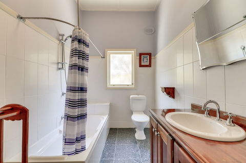 Beacon Cottage - Getaway Accommodation 5