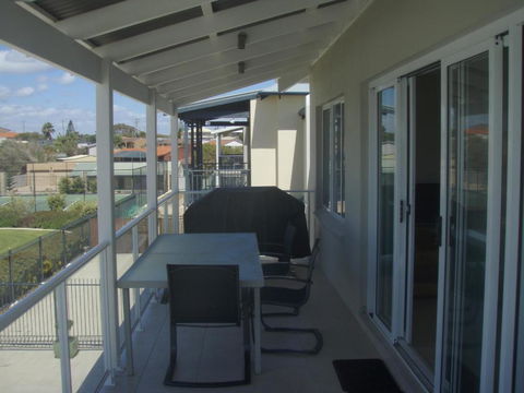Unit 29 Ledge Point Village - Getaway Accommodation 4