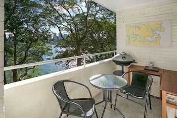 The Apartment Service KURR6 - Getaway Accommodation 5