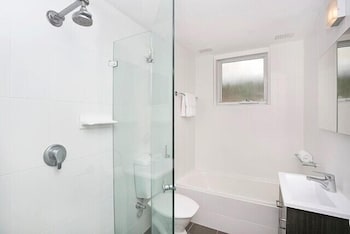 The Apartment Service KURR6 - Getaway Accommodation 4