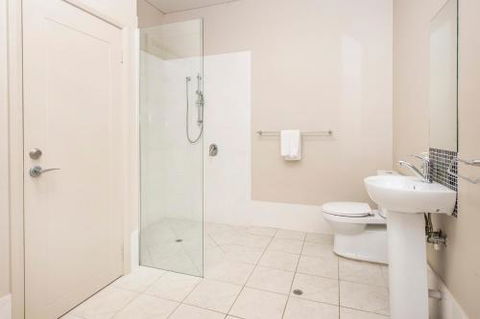 Caves Retreat - Getaway Accommodation 1