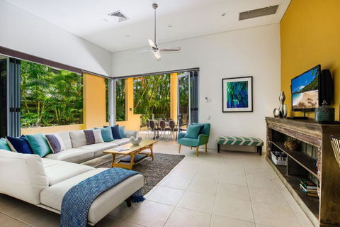 Hidden Rainforest Oasis Little Cove - Getaway Accommodation 6