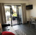 Coonawarra Cabins Unit B - Getaway Accommodation
