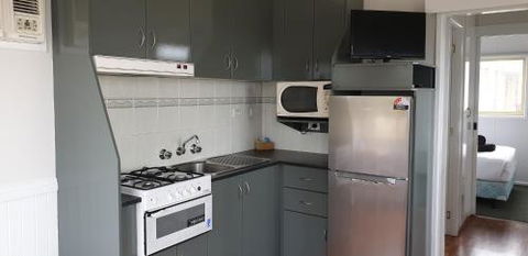 Wallaroo Beachfront Tourist Park - Getaway Accommodation 2