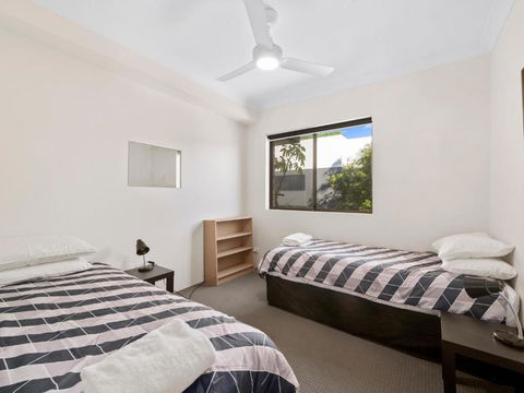Hawaiian Gardens Unit 22 - Getaway Accommodation 5