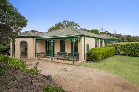 Settle In Sorrento - Getaway Accommodation 2