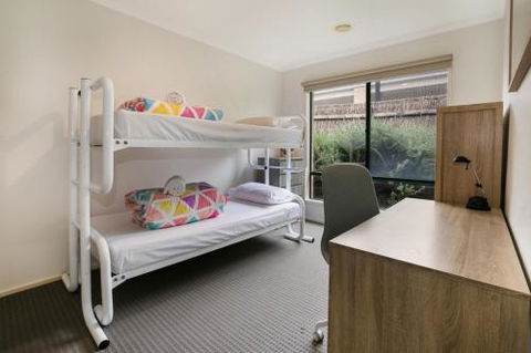 Settle In Sorrento - Getaway Accommodation 1
