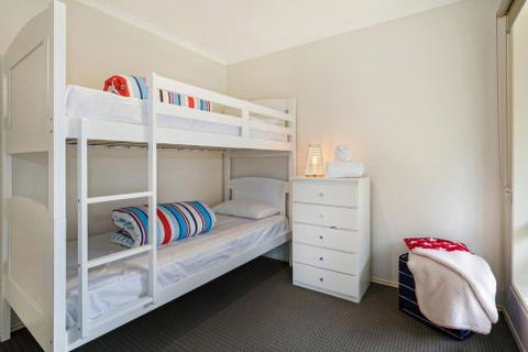 Settle In Sorrento - Getaway Accommodation 4