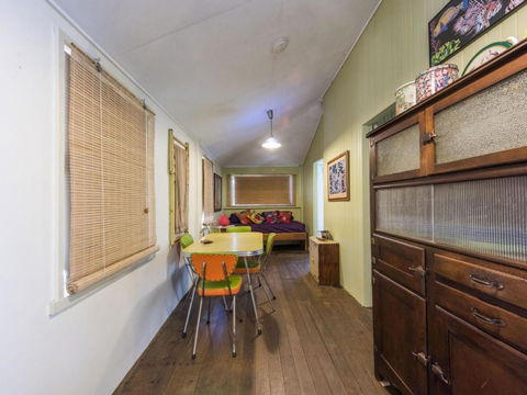 Little Beach House - Getaway Accommodation 4