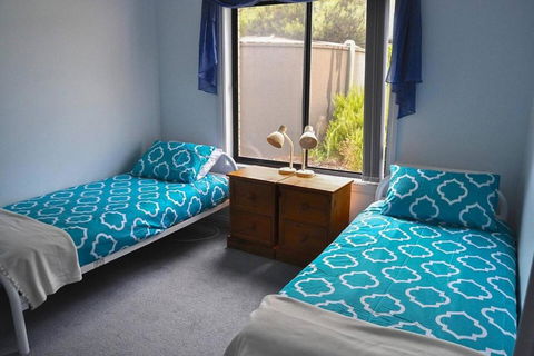 Coffin Bay Retreat - Getaway Accommodation 6