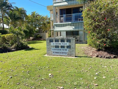 Dolphin View On South Esplanade - Getaway Accommodation 3