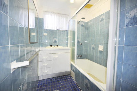 Dolphin View On South Esplanade - Getaway Accommodation 2