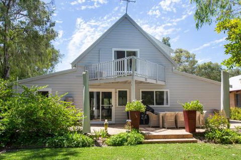 Havys Home - Getaway Accommodation 2