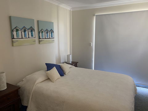 Seaview Apartment - Getaway Accommodation 6