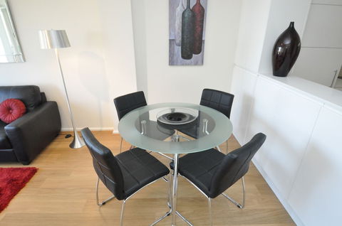 Neutral Bay Apartment 63 BEN - Getaway Accommodation 0