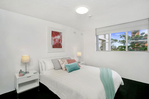 Modern Two Bedroom Apartment With Views HARIS - Getaway Accommodation 2