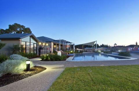Wyndham Vacation Resorts Seven Mile Beach - Getaway Accommodation 6