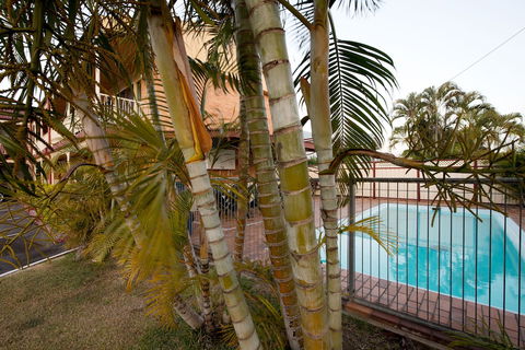 Mineral Sands Motel - Getaway Accommodation 5