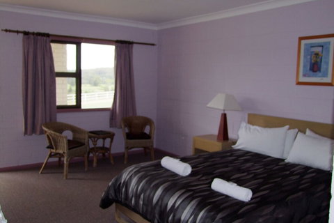 Oaks Ranch And Country Club - Getaway Accommodation 3