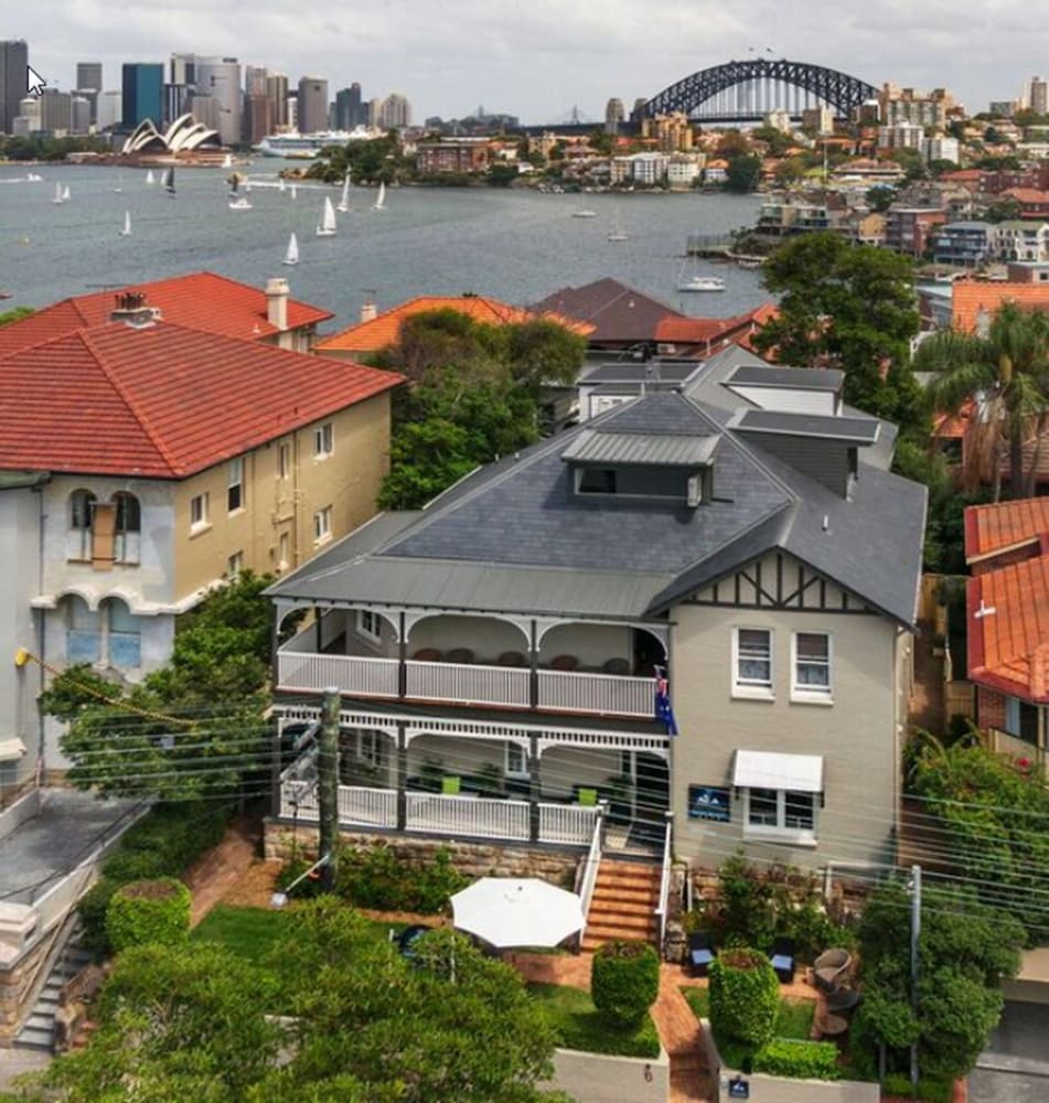 Cremorne Point NSW Getaway Accommodation