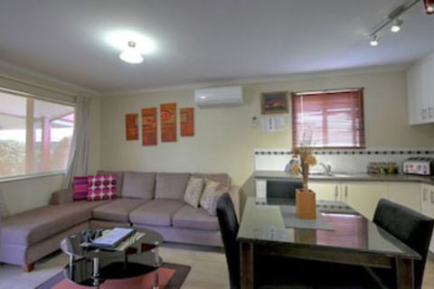 Ficifolia Lodge - Getaway Accommodation 0