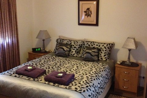 Ficifolia Lodge - Getaway Accommodation 6
