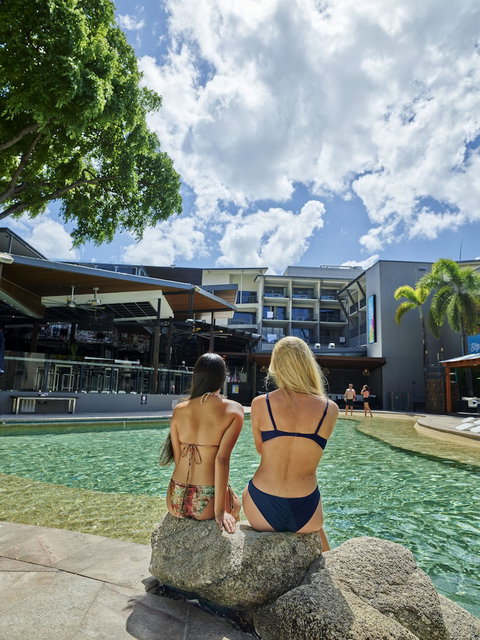 Gilligan's Backpackers Hotel & Resort - Getaway Accommodation 2